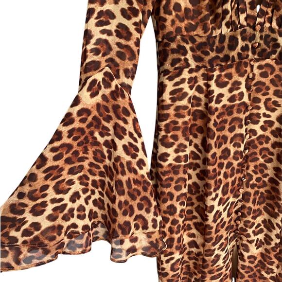 NWOT Runaway the Label leopard print sari maxi dress size medium - Picture 10 of 11